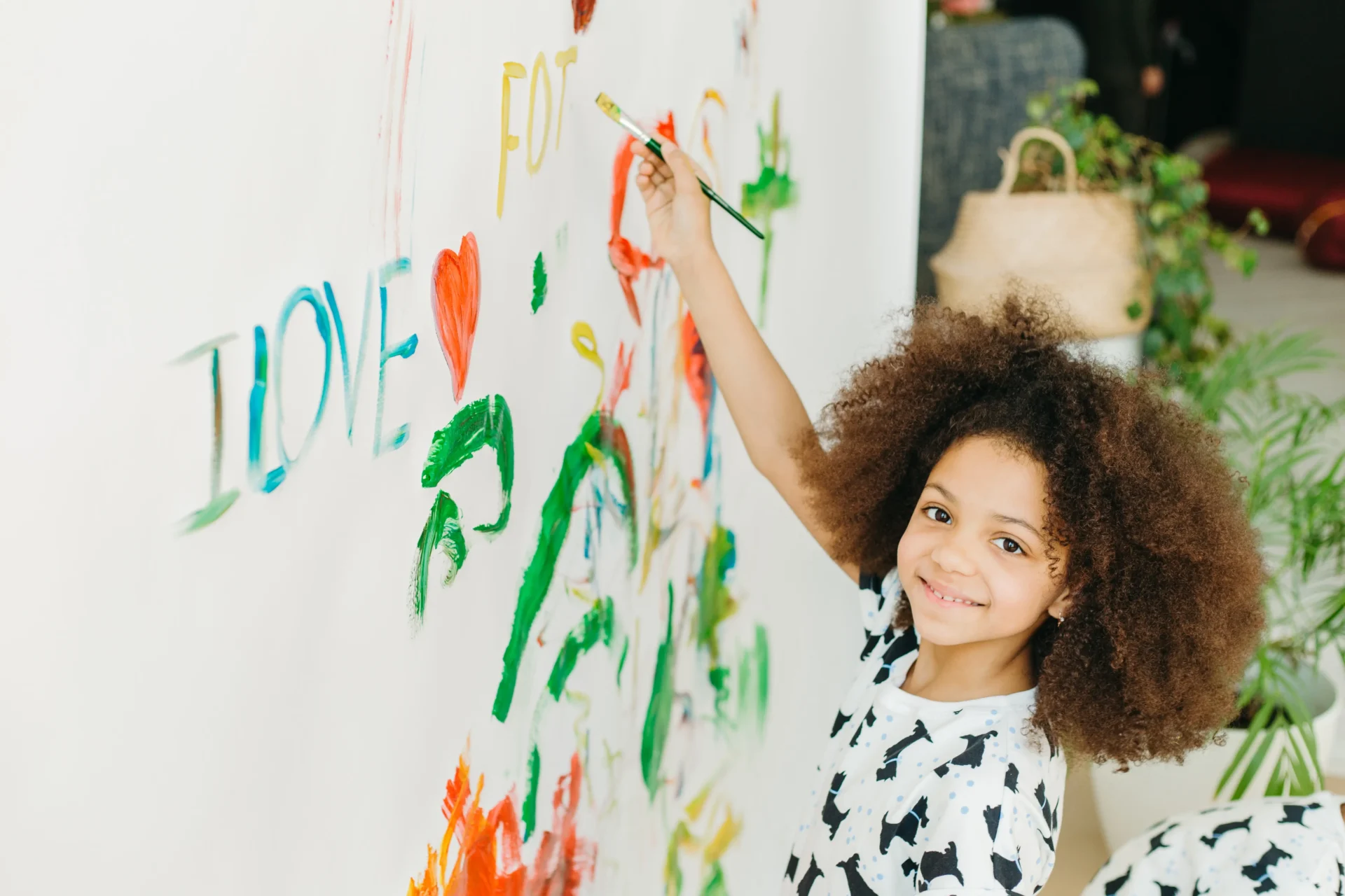 Decorate Your Kids’ Room With These 7 Fun Children’s Wall Art Ideas